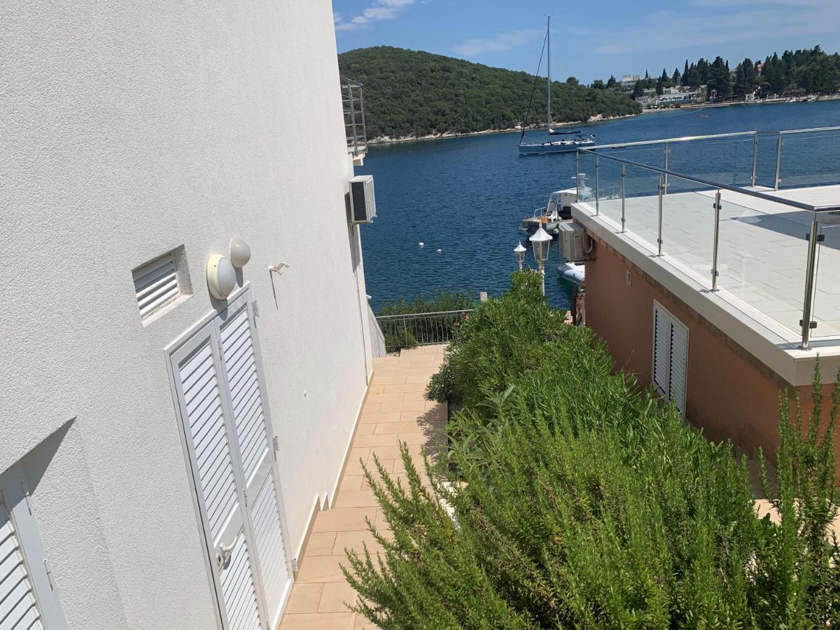 Studio Apartments More Korčula Екстериор снимка